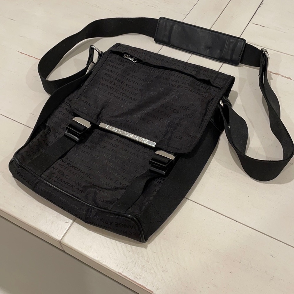Armani Exchange Minimalistic Messenger Bag